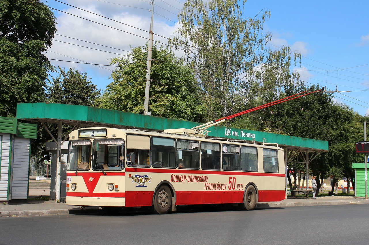 По улицам Йошкар-Олы ходят «юбилейные» троллейбусы