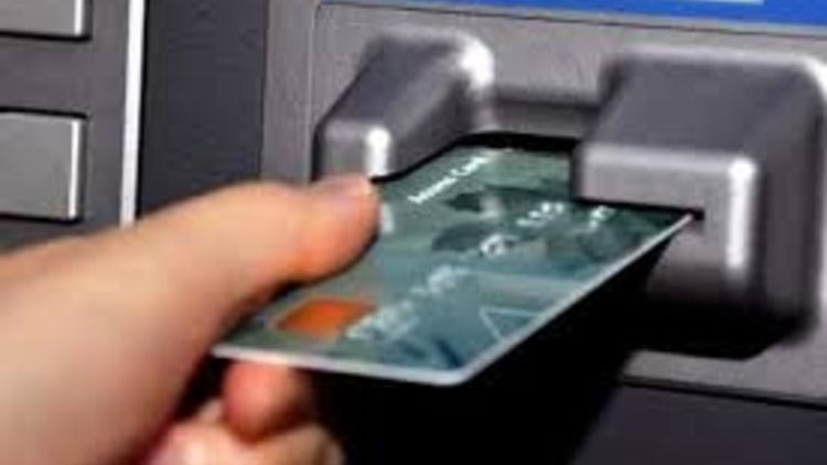 Житель Марий Эл чужой банковской картой оплатил свои покупки на 160 тысяч рублей 