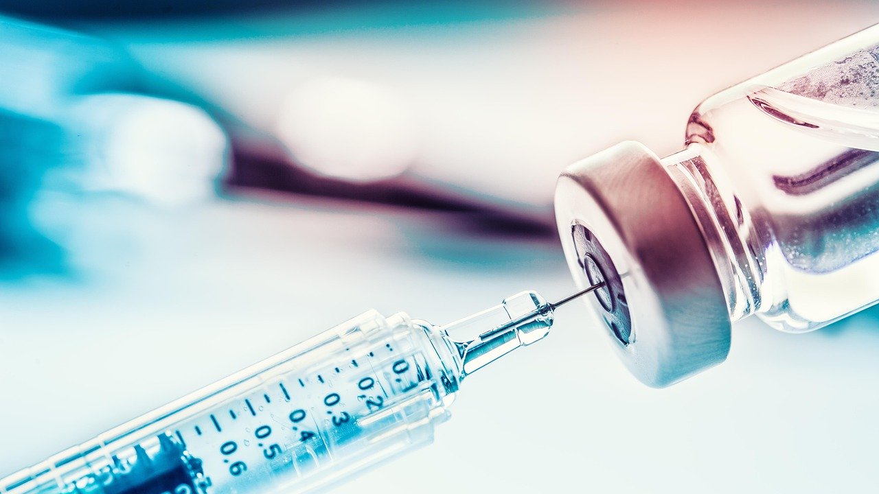 В Татарстане отменили обязательную вакцинацию от коронавируса