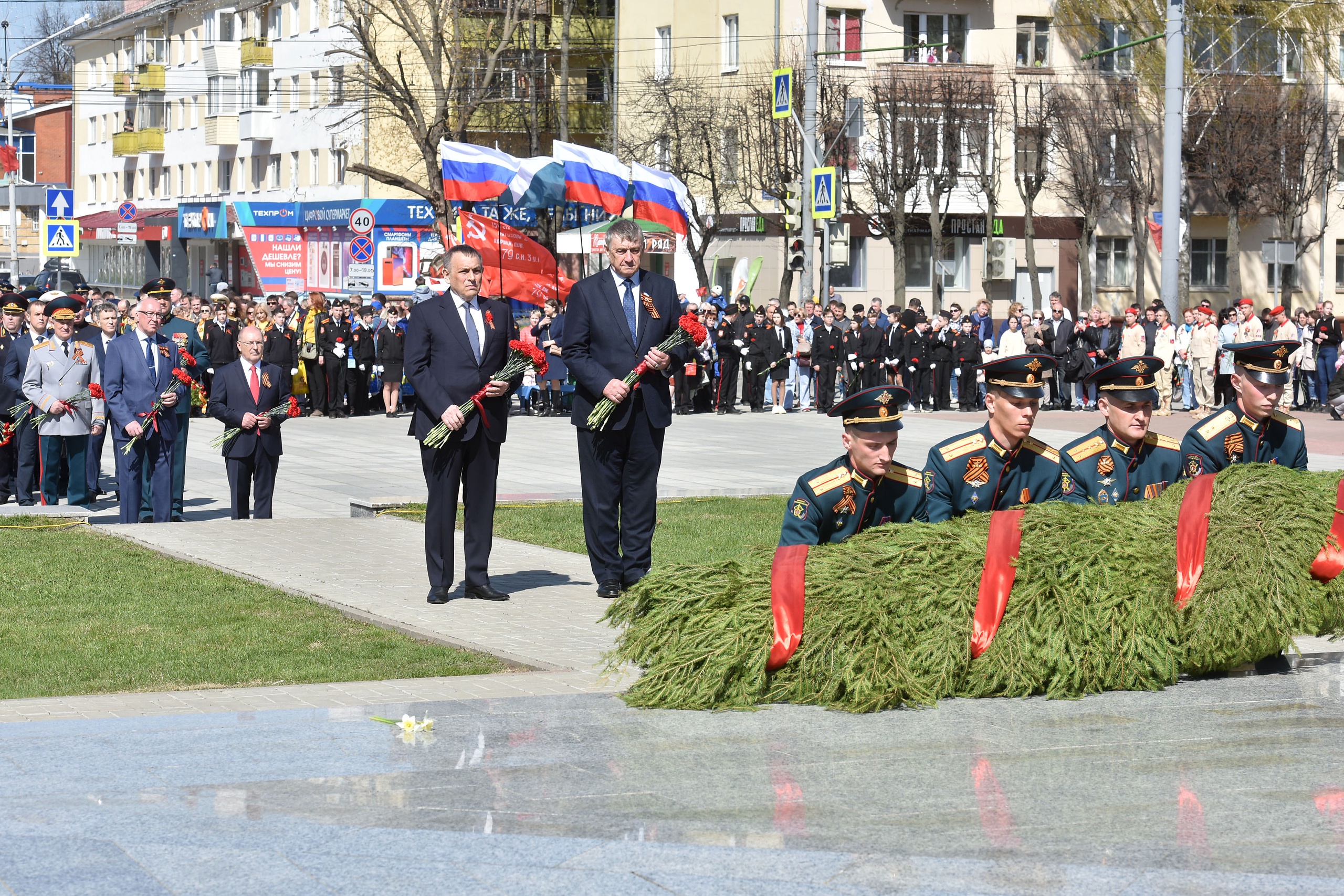 В Йошкар-Оле был проведен городской митинг в память о героях Великой Отечественной войны