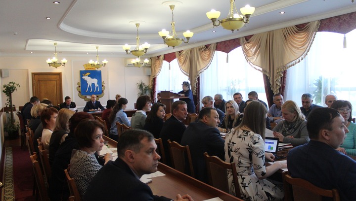 В мэрии Йошкар-Олы обсудили доходы в городской бюджет