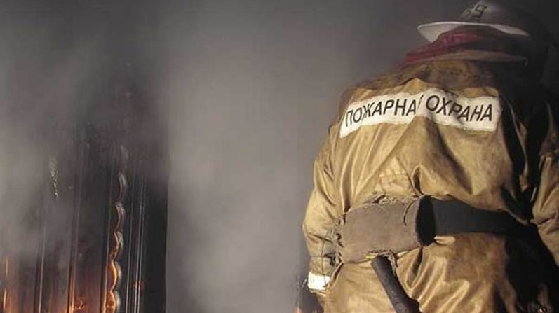 Частное хозяйство в Йошкар-Оле тушили 12 пожарных
