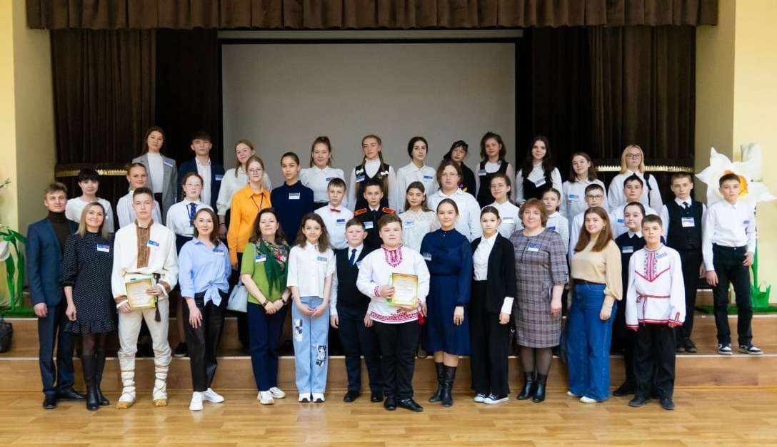 В Йошкар-Оле выбрали победителей регионального этапа Всероссийского конкурса чтецов «Живая классика»