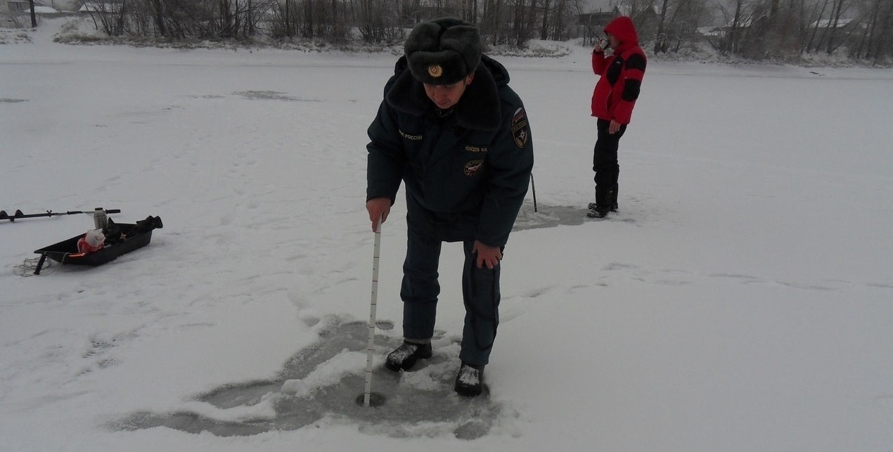 Минимальная толщина льда на Малой Кокшаге в Йошкар-Оле составляет 5 см