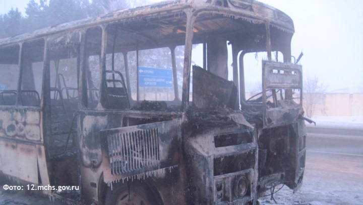 В выходные в Марий Эл сгорел рейсовый автобус