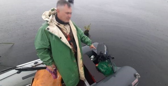 Житель Марий Эл стрелял по лодке рыбаков из Чувашии 