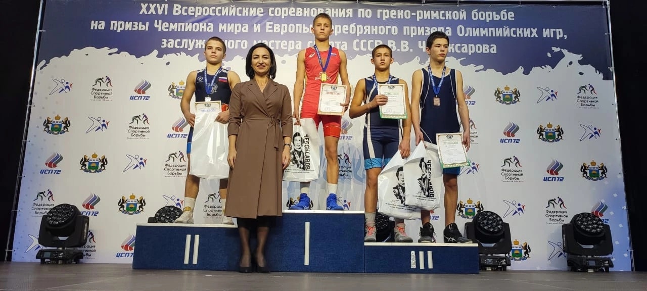 Иван Козлов из Марий Эл взял золото на Всероссийских соревнованиях по греко-римской борьбе